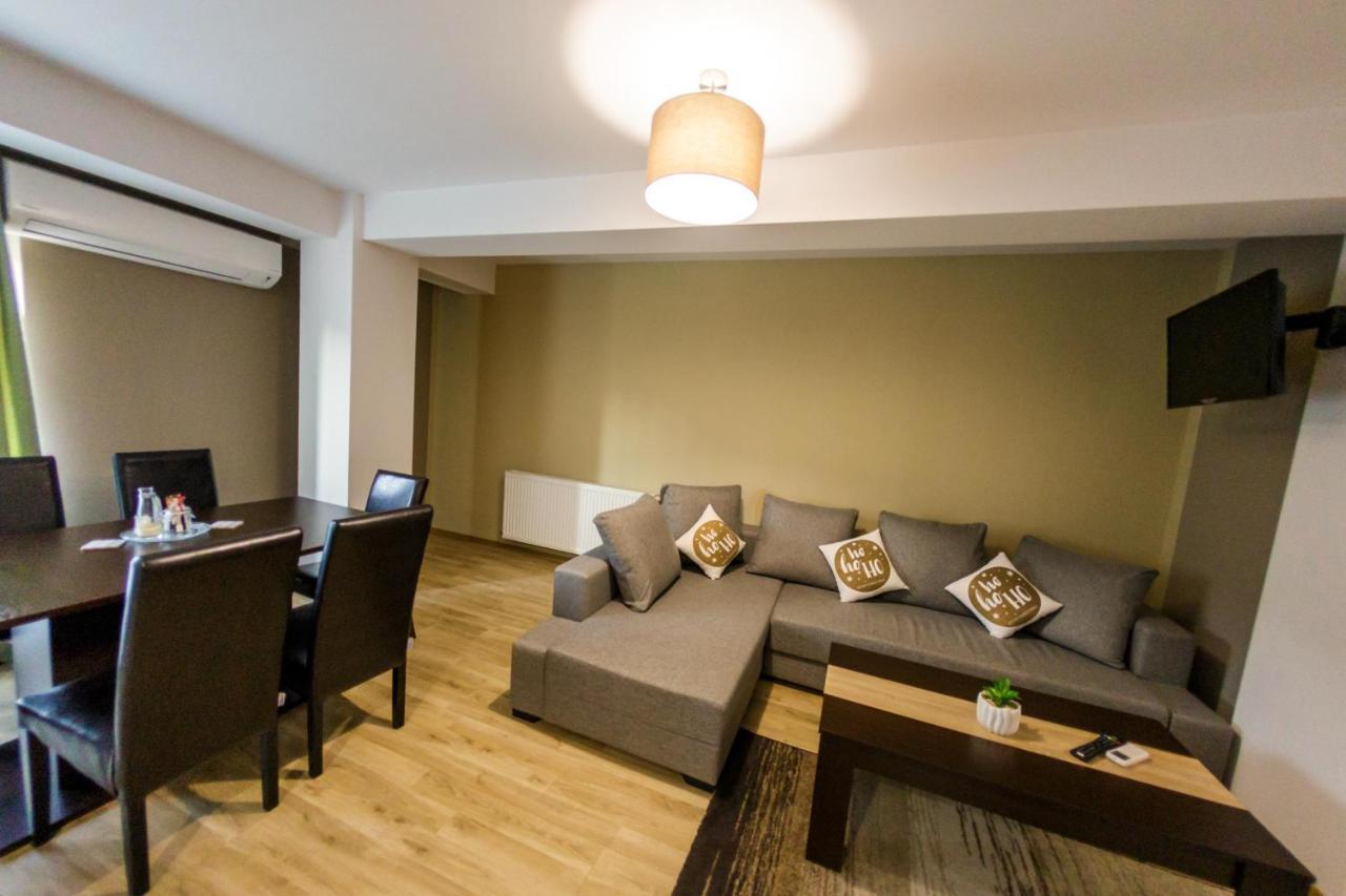 דירות באיה מארה Apartament Business Langa Vivo Mall מראה חיצוני תמונה